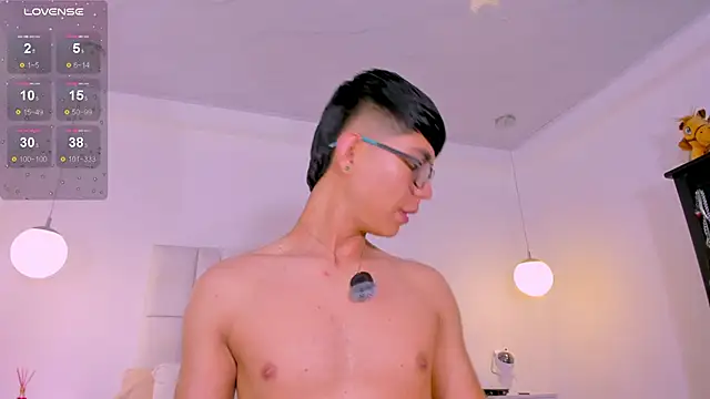CodyTwink online show from June 7, 10:35 pm