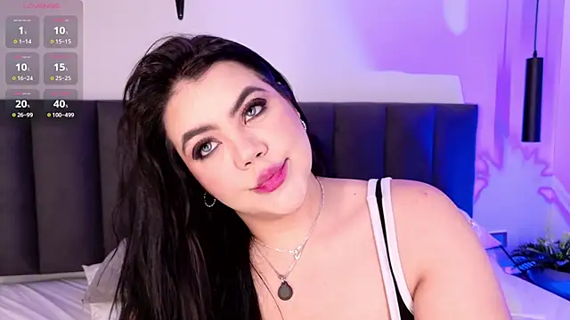 Snapshot of Harmonybabe_ chatting on November 15, 7:43 pm Harmonybabe online show from November 15, 7:43 pm