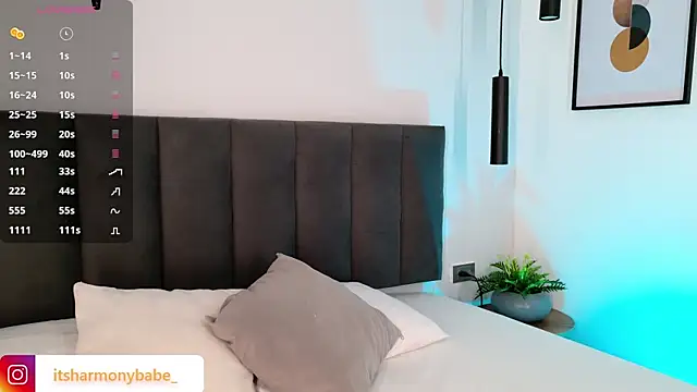 Harmonybabe  online show from January 9, 7:37 pm