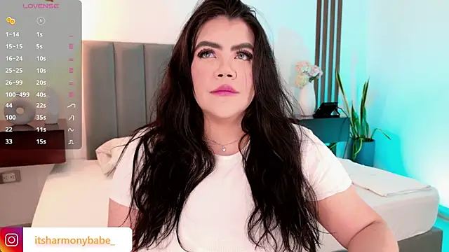 Harmonybabe  online show from July 8, 8:13 pm