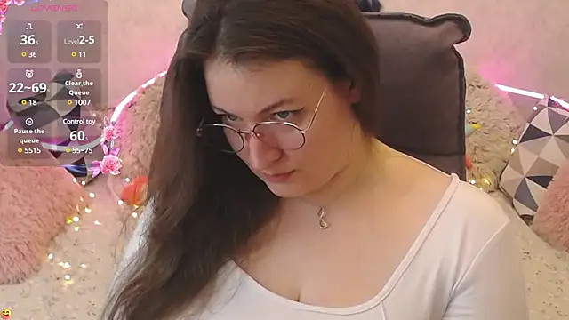 Snapshot of Nataly_cute chatting on March 13, 5:22 am Nataly cute online show from March 13, 5:22 am