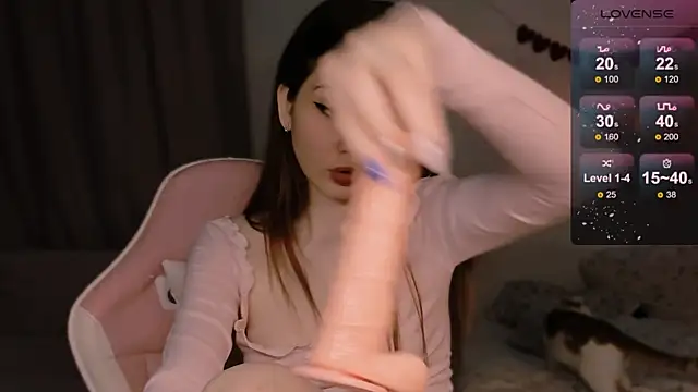 Snapshot of CoddleWeeper_ chatting on November 25, 10:48 am CoddleWeeper online show from November 25, 10:48 am