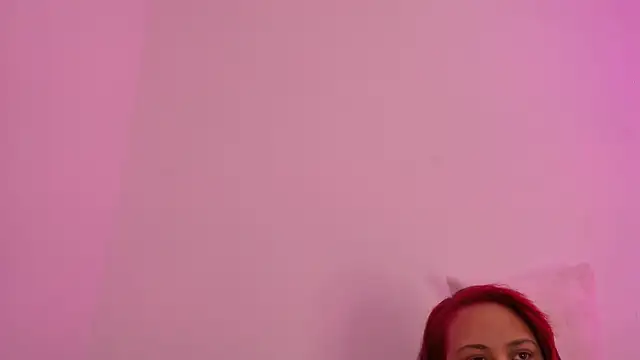 Snapshot of Emma__Roose_ chatting on June 30, 9:27 pm Emma Roose online show from June 30, 9:27 pm