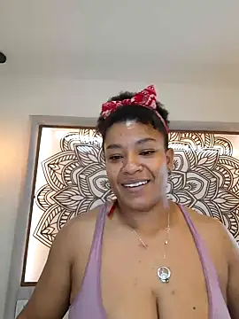 Snapshot of Selket11 chatting on January 3, 11:03 am Selket11 online show from January 3, 11:03 am