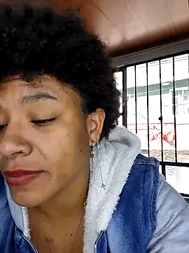 Snapshot of Selket11 chatting on January 12, 2:09 pm Selket11 online show from January 12, 2:09 pm