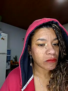 Snapshot of Selket11 chatting on February 8, 10:29 am Selket11 online show from February 8, 10:29 am
