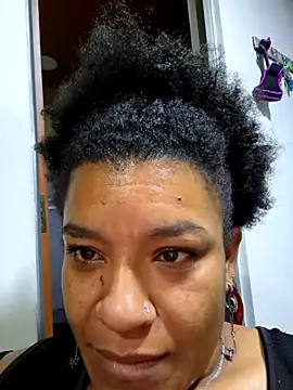 Snapshot of Selket11 chatting on March 2, 9:43 pm Selket11 online show from March 2, 9:43 pm