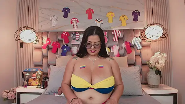 JenSexy  online show from June 17, 7:26 pm
