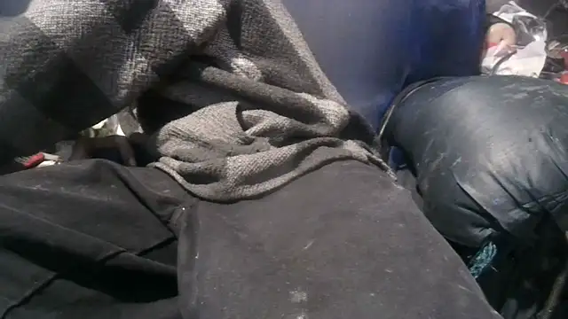 Snapshot of robeaulieu02 chatting on February 14, 10:17 am robeaulieu02 online show from February 14, 10:17 am