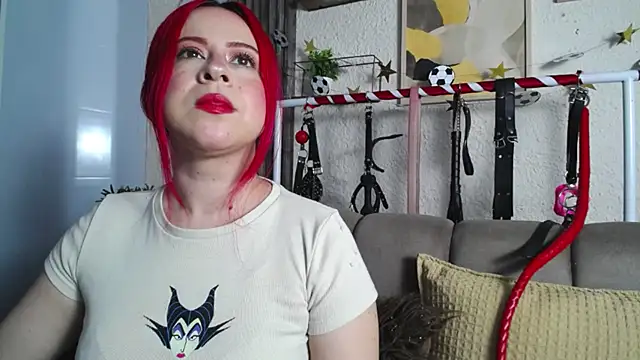 Naty slavedoll online show from July 18, 7:06 pm
