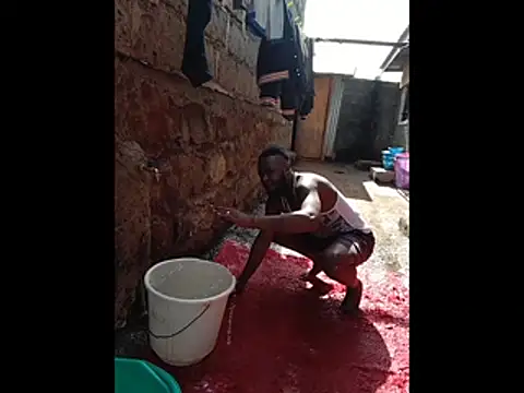 Snapshot of Freaky_Vannahs chatting on November 7, 12:49 pm Freaky Vannahs online show from November 7, 12:49 pm