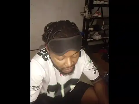 Snapshot of Freaky_Vannahs chatting on February 1, 2:37 pm Freaky Vannahs online show from February 1, 2:37 pm