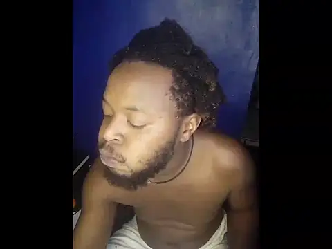 Snapshot of Freaky_Vannahs chatting on February 22, 3:10 pm Freaky Vannahs online show from February 22, 3:10 pm