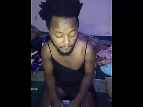 Snapshot of Freaky_Vannahs chatting on February 23, 3:15 am Freaky Vannahs online show from February 23, 3:15 am