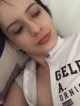 lolacute69 online show from February 13, 12:45 pm