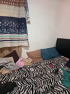 Snapshot of Boypolla11 chatting on February 13, 4:50 pm Boypolla11 online show from February 13, 4:50 pm