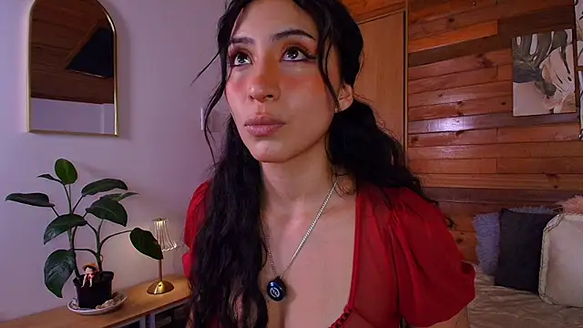 amber curly online show from August 7, 7:27 pm