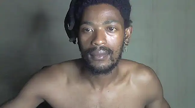 gldnmvsk XO online show from March 13, 7:28 pm