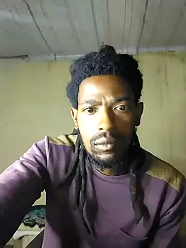 gldnmvsk XO online show from March 15, 4:07 am