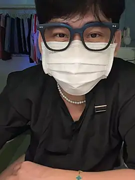 MinhTuanLive online show from March 18, 7:31 pm