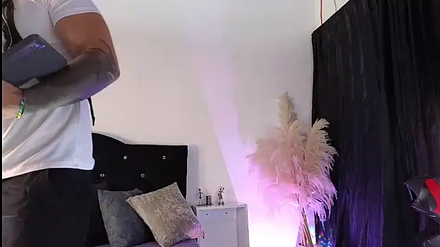 john cartter1 online show from October 30, 11:11 am