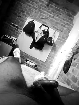 Snapshot of Dnick2 chatting on January 20, 4:34 pm Dnick2 online show from January 20, 4:34 pm