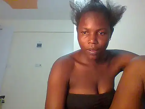 Fine baby0001 online show from May 8, 3:50 pm