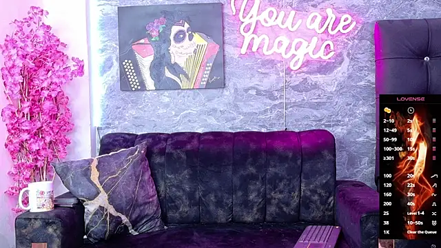 Snapshot of siamarlin chatting on March 12, 9:10 pm siamarlin online show from March 12, 9:10 pm