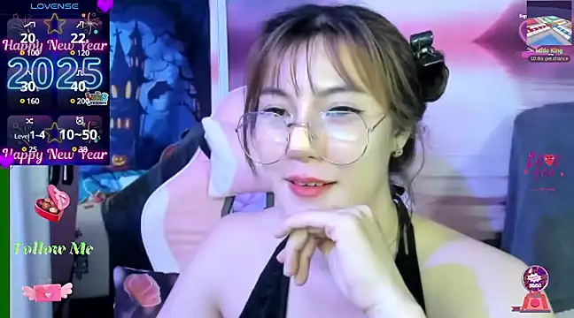 Snapshot of Sugar_lipsz chatting on January 12, 3:25 pm Sugar lipsz online show from January 12, 3:25 pm