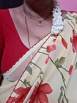 ananya956 online show from April 24, 5:04 pm
