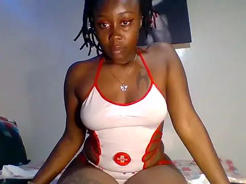 Lyiaspark online show from December 2, 12:29 pm