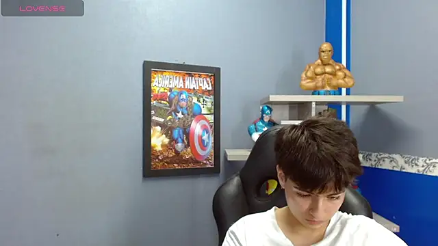 Snapshot of Bryce_Evans chatting on January 21, 9:15 pm Bryce Evans online show from January 21, 9:15 pm