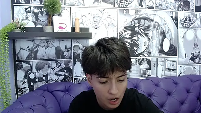 Snapshot of Bryce_Evans chatting on February 10, 3:53 pm Bryce Evans online show from February 10, 3:53 pm