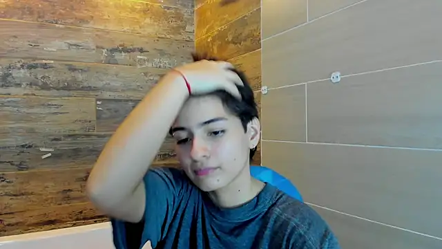 Snapshot of Bryce_Evans chatting on September 26, 2:32 pm Bryce Evans online show from September 26, 2:32 pm