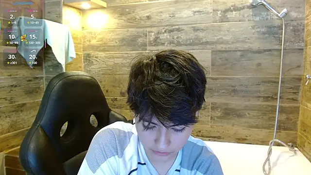 Snapshot of Bryce_Evans chatting on March 4, 3:40 pm Bryce Evans online show from March 4, 3:40 pm