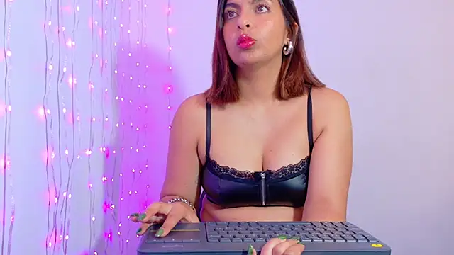 Snapshot of im_anna_ chatting on September 26, 10:47 pm im anna online show from September 26, 10:47 pm