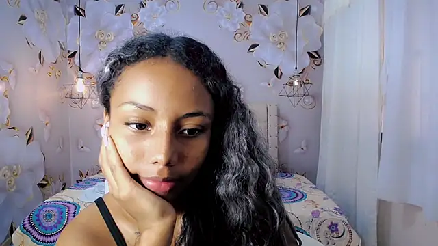 jasmin brunette  online show from December 21, 3:53 pm