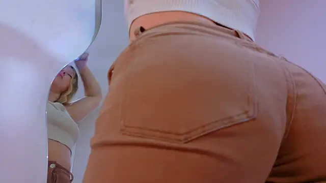 LilithSmith  online show from February 28, 11:22 am