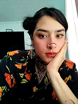 Snapshot of taaylor33 chatting on October 15, 6:30 pm taaylor33 online show from October 15, 6:30 pm