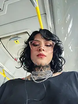 taaylor33 online show from May 26, 8:27 pm