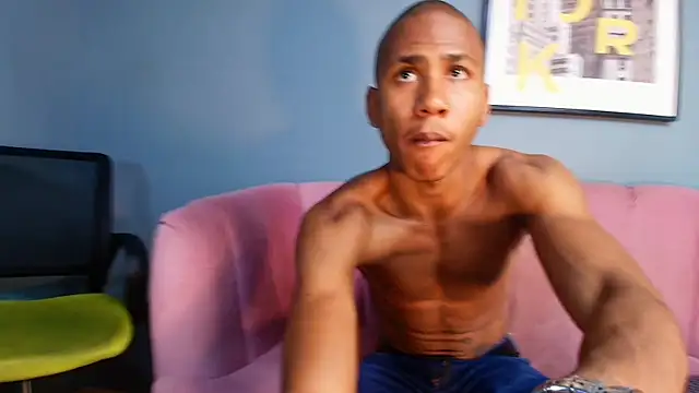 Ethan Fox11 online show from March 15, 7:48 pm