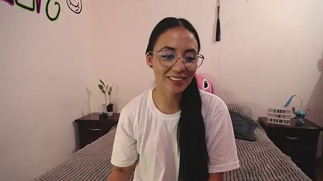 anny roberts online show from February 9, 10:32 pm