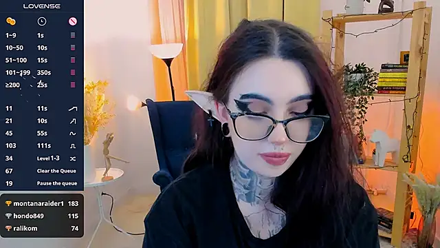 Dixi Pixi  online show from February 8, 11:44 am