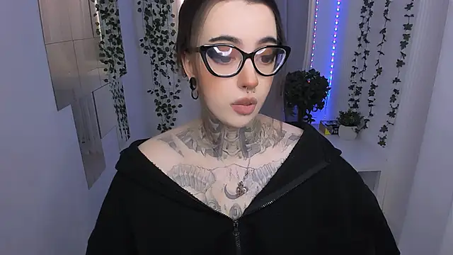 Snapshot of Dixi_Pixi_ chatting on May 9, 5:34 am Dixi Pixi online show from May 9, 5:34 am