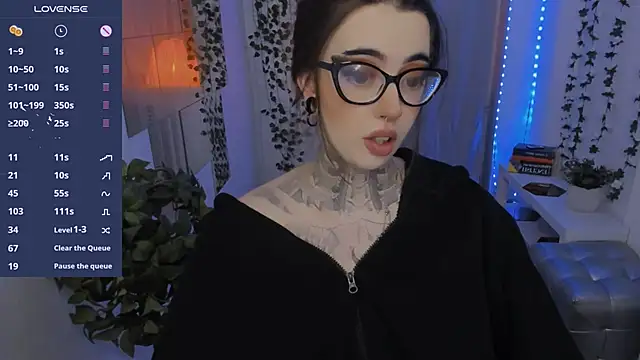 Snapshot of Dixi_Pixi_ chatting on May 29, 5:49 am Dixi Pixi online show from May 29, 5:49 am