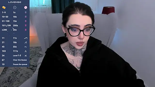 Snapshot of Dixi_Pixi_ chatting on June 13, 5:27 am Dixi Pixi online show from June 13, 5:27 am