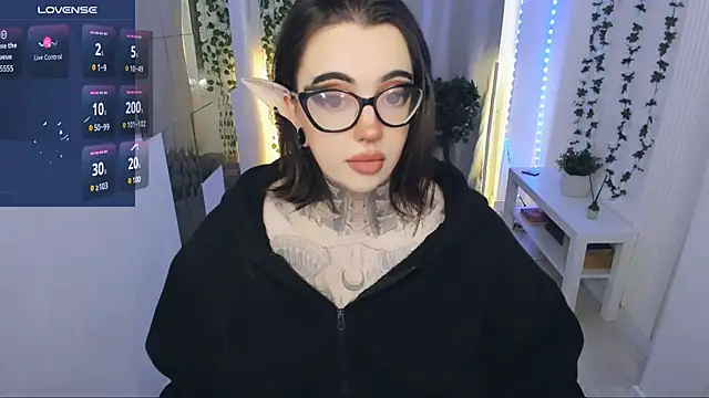 Dixi Pixi  online show from August 2, 5:39 am