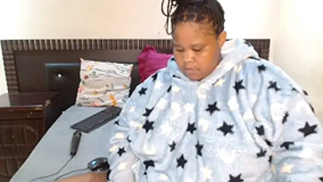 19bootylicious online show from June 19, 6:56 pm