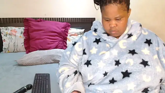19bootylicious online show from June 20, 7:38 pm
