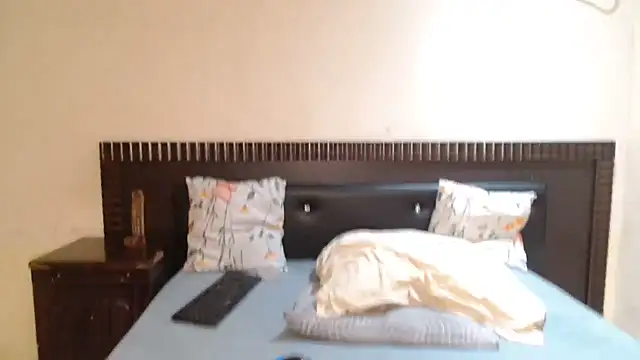 19bootylicious online show from July 9, 9:08 pm